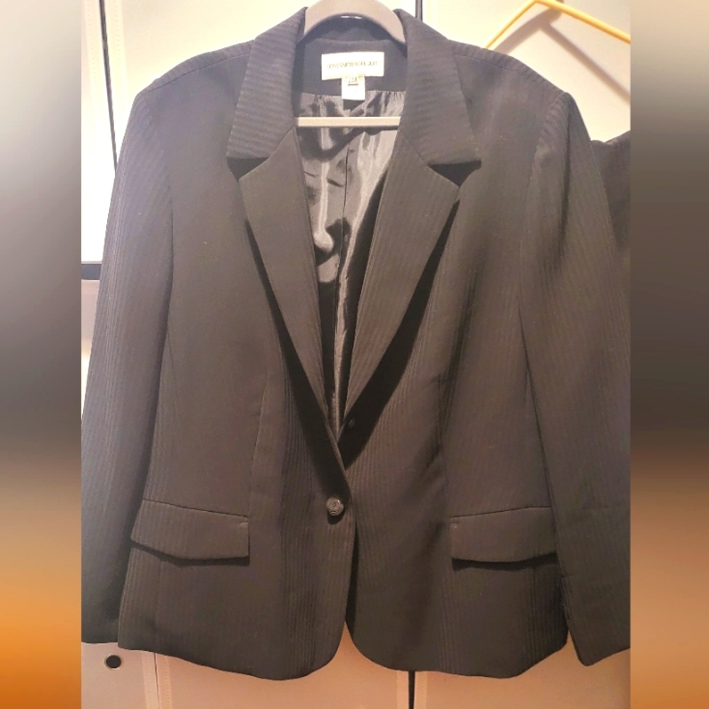 Jones New York Black suit